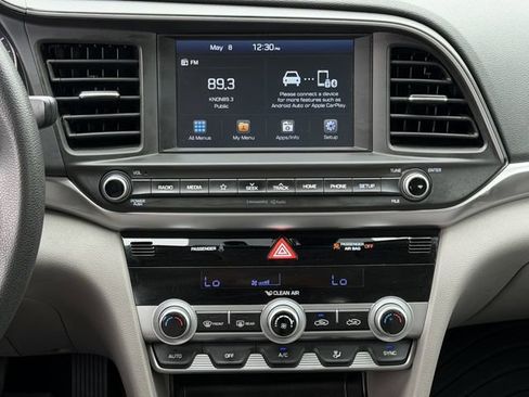 Used 2020 Hyundai Elantra SEL FWD image 16