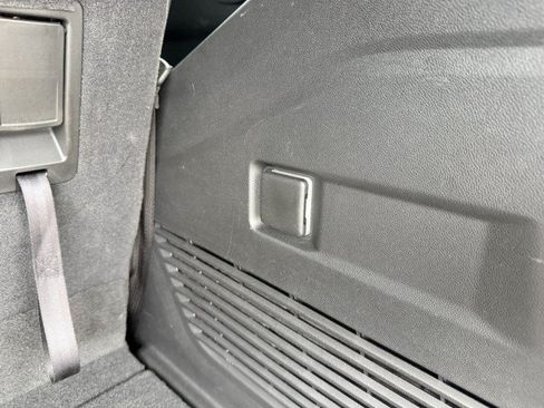 Used 2026 Chevrolet Tahoe LT AWD/4WD image 14