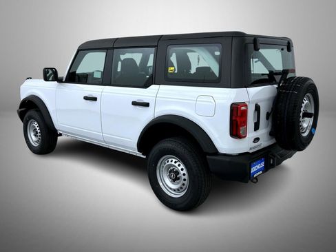New 2025 Ford Bronco 4-Door image 7