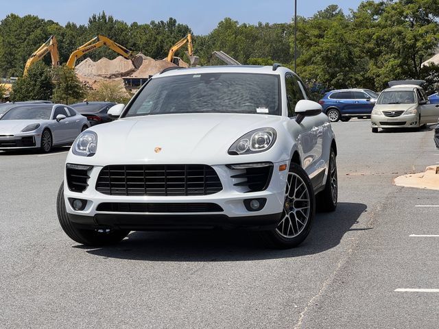 Used 2018 Porsche Macan w/ Premium Package Plus AWD/4WD image 1