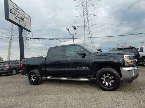 Used 2017 Chevrolet Silverado 1500 LT w/ All Star Edition image 15