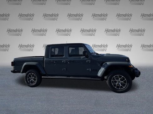 New 2026 Jeep Gladiator Sport image 9