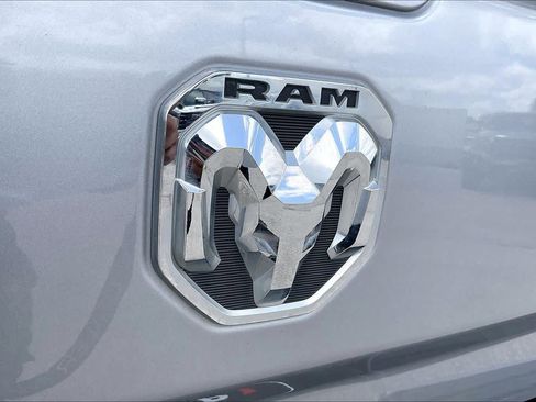 Used 2024 RAM 2500 Laramie w/ Safety Group AWD/4WD image 29