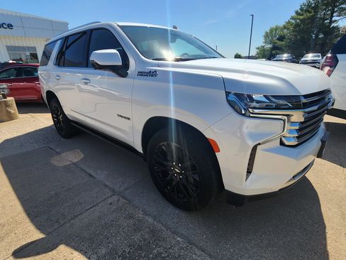 Certified 2024 Chevrolet Tahoe High Country w/ Premium Package 2 AWD/4WD image 3