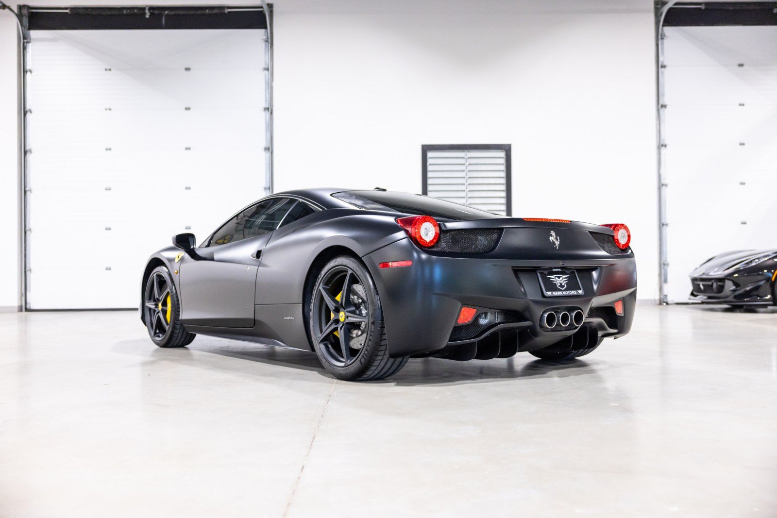 Used 2011 Ferrari 458 Italia Coupe RWD image 6