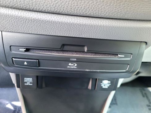 Used 2018 Honda Odyssey EX-L image 24