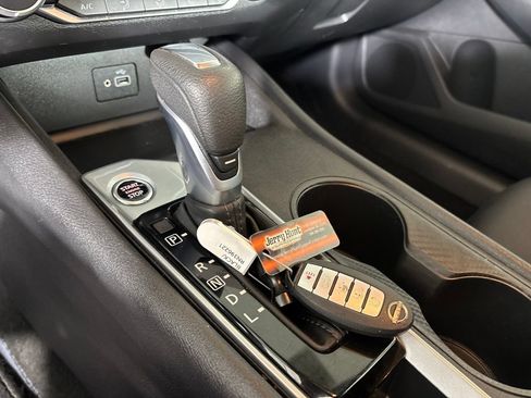 Used 2024 Nissan Altima 2.5 S FWD image 15