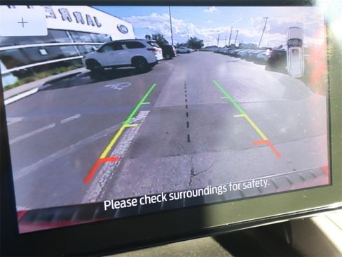 Certified 2022 Ford Explorer XLT w/ Equipment Group 202A image 6