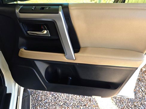 Used 2016 Toyota 4Runner Limited image 25