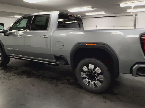 New 2026 GMC Sierra 2500 Denali w/ Denali Reserve Package image 42