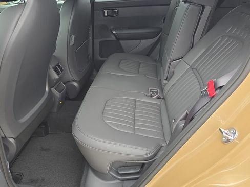 New 2027 Kia Seltos X-Line SX AWD/4WD image 17