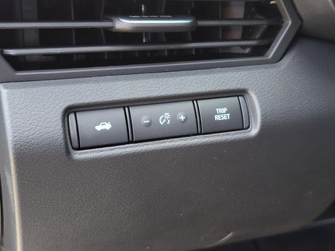 New 2026 Nissan Altima 2.5 SV FWD image 19