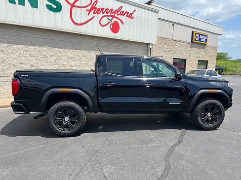 Used 2023 GMC Canyon Elevation w/ Convenience Package image 9