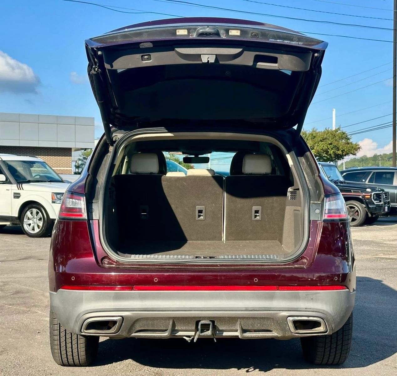 Used 2019 Lincoln Nautilus Select AWD/4WD image 8