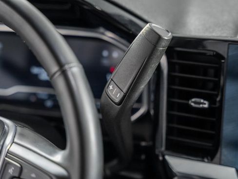 Used 2025 GMC Sierra 1500 SLT image 26