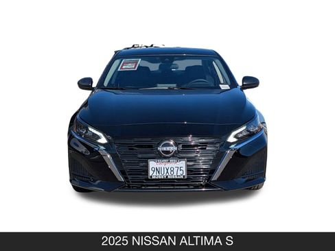 Certified 2025 Nissan Altima 2.5 S image 5