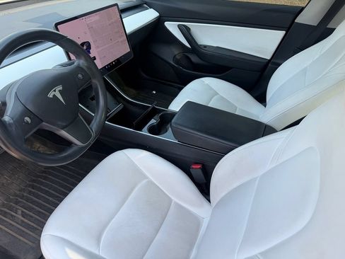 Used 2019 Tesla Model 3 Long Range AWD/4WD image 2
