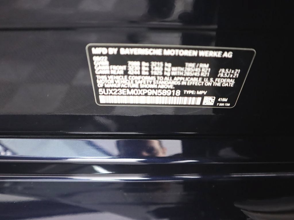 Used 2023 BMW X7 xDrive40i w/ M Sport Package AWD/4WD image 41