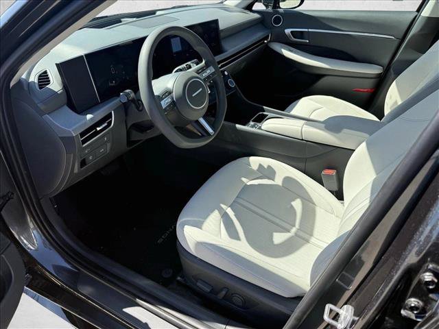 Used 2024 Hyundai Sonata SEL FWD image 13