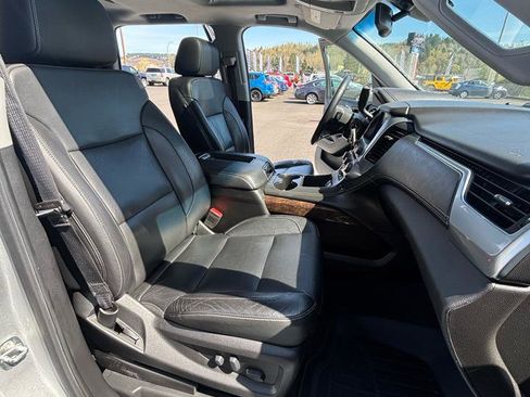 Used 2020 Chevrolet Tahoe LT AWD/4WD image 32