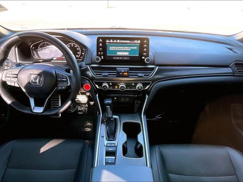 Used 2022 Honda Accord Sport image 12
