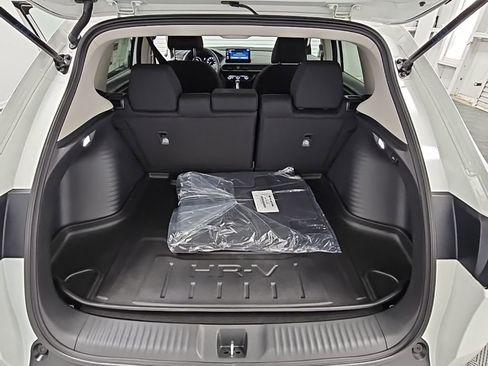 New 2026 Honda HR-V LX image 31