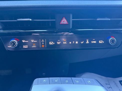 Certified 2024 Kia EV6 Wind AWD/4WD image 18