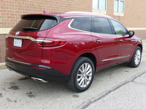 Used 2021 Buick Enclave Premium w/ Surround and Sites Package FWD image 10