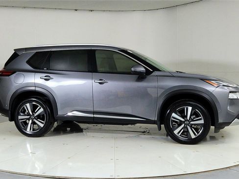 Certified 2023 Nissan Rogue Platinum w/ Platinum Premium Package image 8