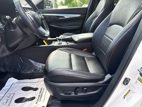 Used 2020 INFINITI QX50 Luxe w/ Navigation Package AWD/4WD image 11