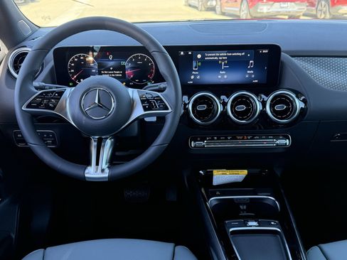 New 2026 Mercedes-Benz GLA 250 GLA 250 image 25