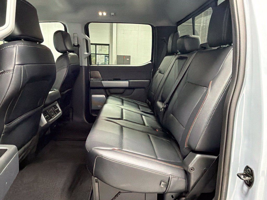 Used 2024 Ford F250 Lariat w/ Black Appearance Package AWD/4WD image 11