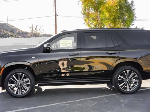 New 2026 Cadillac Escalade Sport w/ Touring Package AWD/4WD image 9
