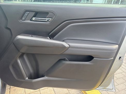 Used 2024 GMC Canyon Elevation w/ Convenience Package image 30