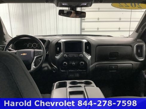 Used 2022 Chevrolet Silverado 1500 LT image 13