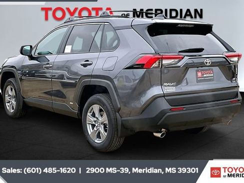 New 2025 Toyota RAV4 LE image 3