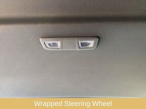 Used 2025 Chevrolet Silverado 2500 LT image 29