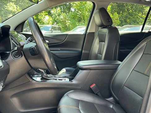 Used 2022 Chevrolet Equinox Premier image 12