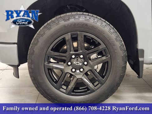 Used 2025 Chevrolet Silverado 1500 RST image 7