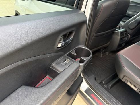 Used 2022 Honda Ridgeline Black Edition image 22