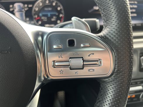 Certified 2019 Mercedes-Benz G 63 AMG 4MATIC image 17