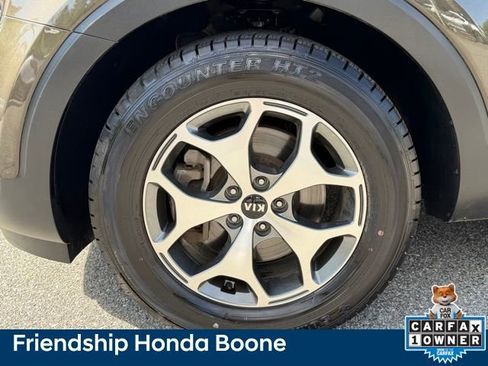 Used 2021 Kia Telluride EX AWD/4WD image 10