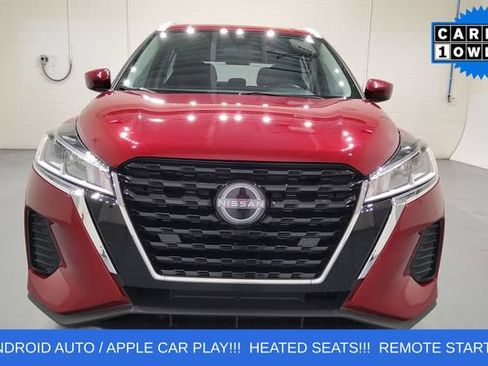 Used 2023 Nissan Kicks SV FWD image 2