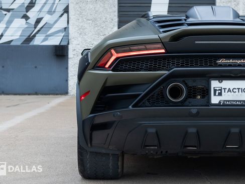 Used 2024 Lamborghini Huracan Sterrato AWD/4WD image 12
