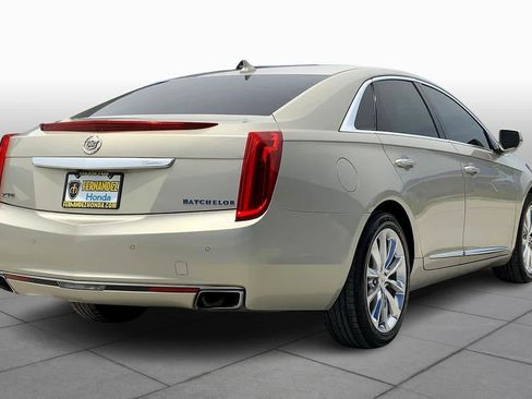 Used 2013 Cadillac XTS Luxury FWD image 13