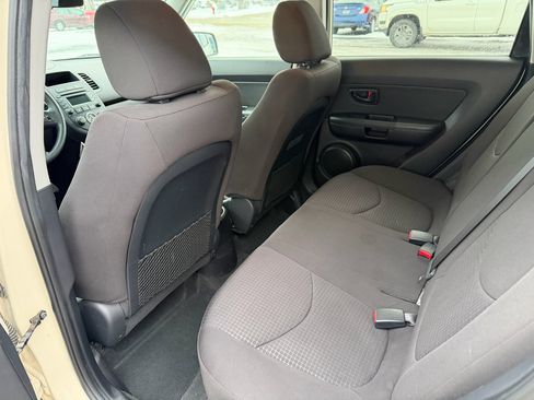Used 2012 Kia Soul 5dr Wgn Auto Base image 13