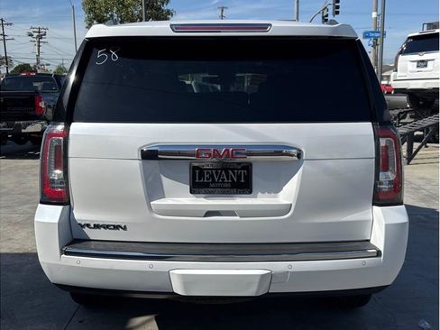 Used 2016 GMC Yukon Denali w/ Open Road Package AWD/4WD image 6