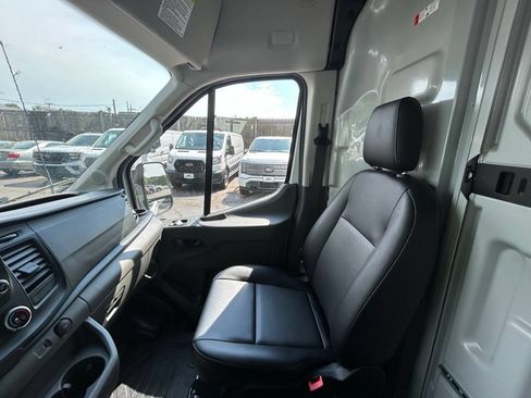 Used 2024 Ford Transit 250 148 Medium Roof Extended AWD image 24