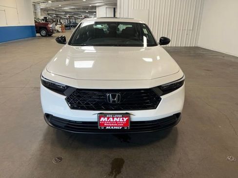 Used 2025 Honda Accord Sport image 8