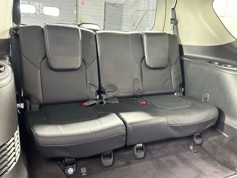 Used 2019 Nissan Armada SL w/ Premium Package image 14